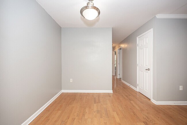 Building Photo - Harbor Landing rental with boat slip, great amenities, and a gated waterfront community lifestyle.