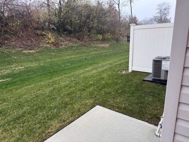 Building Photo - 3358 New Year Dr