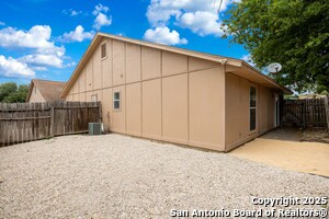 Building Photo - 5818 Liberty Bell St