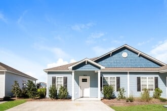 Building Photo - 183 Highlands Glen