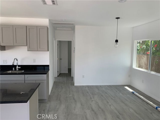 Building Photo - 11506 Maza St