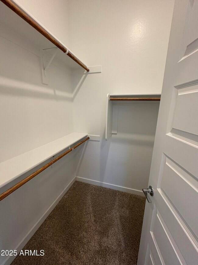 Building Photo - 23139 E Lords Wy