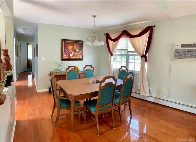 Building Photo - 99 Ormond St