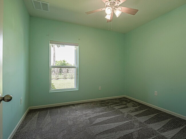 Building Photo - 1821 Berkshire Cir SW