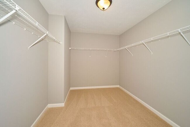 Building Photo - 4 Bedroom in Greenwood's Riley Meadows
