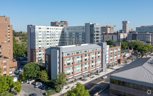 Primary Photo - Aspen Heights Towson- Student Housing