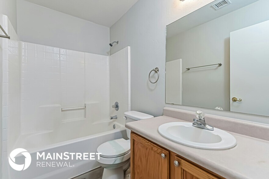Building Photo - 3755 W Fitzwater Ct