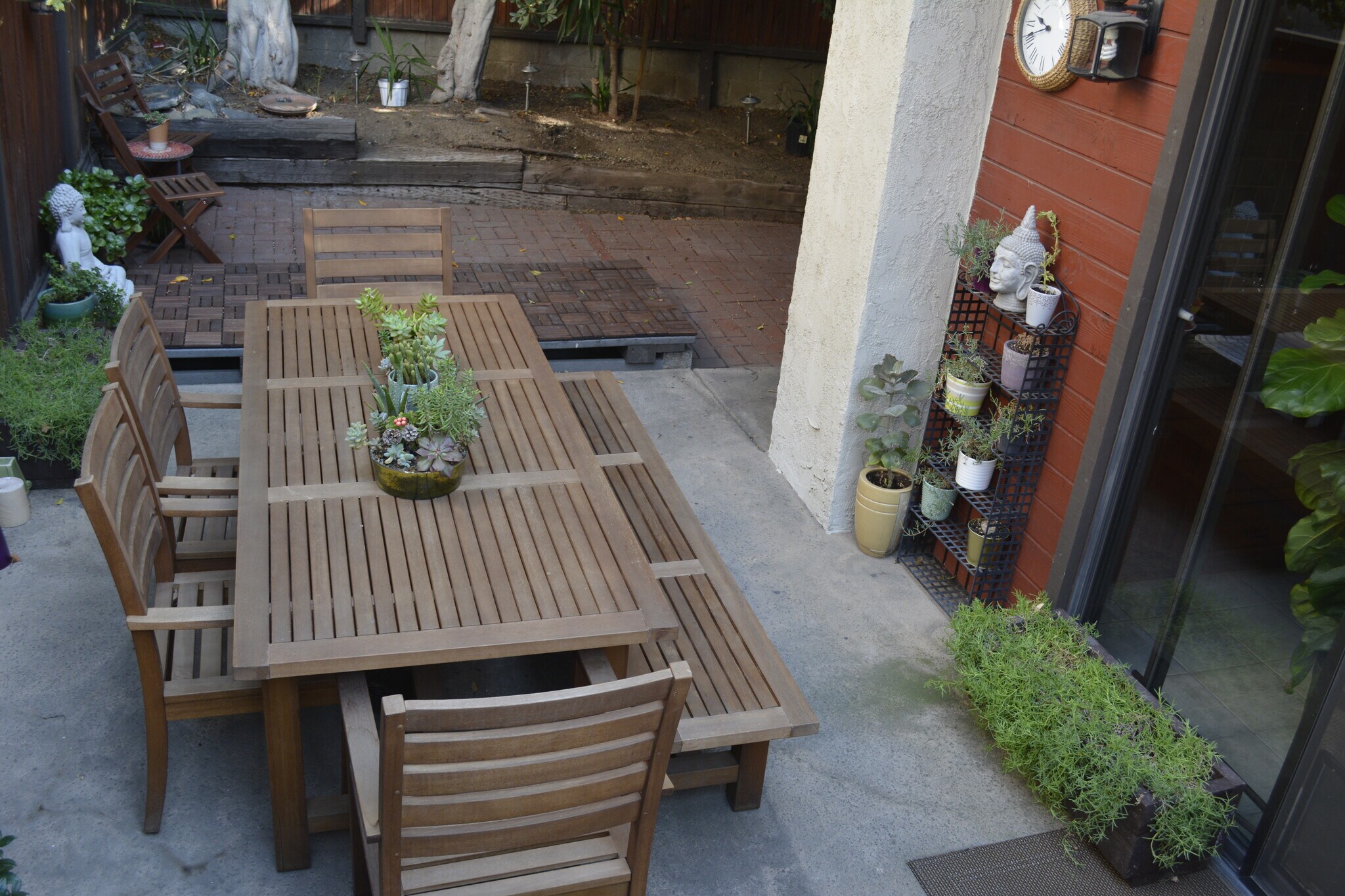 Building Photo - 1244 Valley View Rd