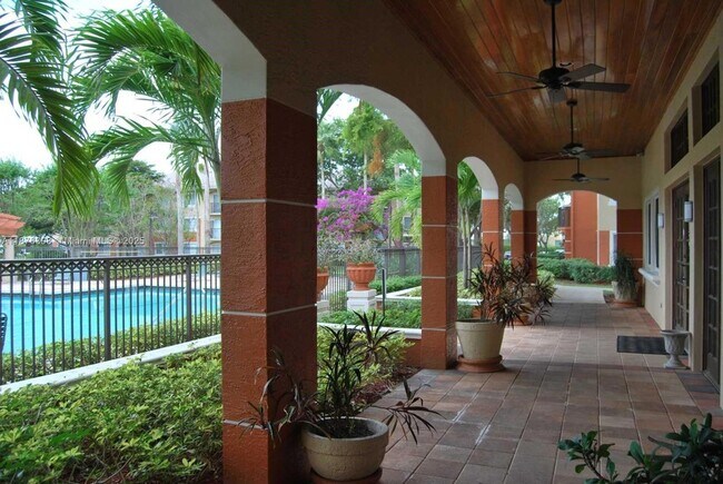 Building Photo - 4175 N Haverhill Rd