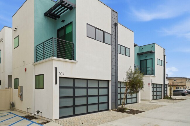 Interior Photo - Seacoast Luxury Townhomes
