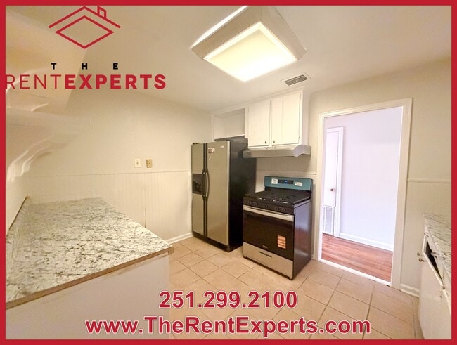 Building Photo - 3153 Kendale Dr