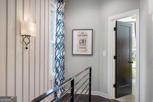 Building Photo - 2328 Mason Dr