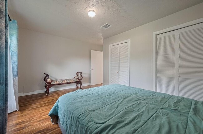 Building Photo - 14330 Templar Ln