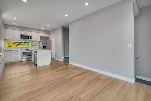 Building Photo - 9220 35th Ave SW