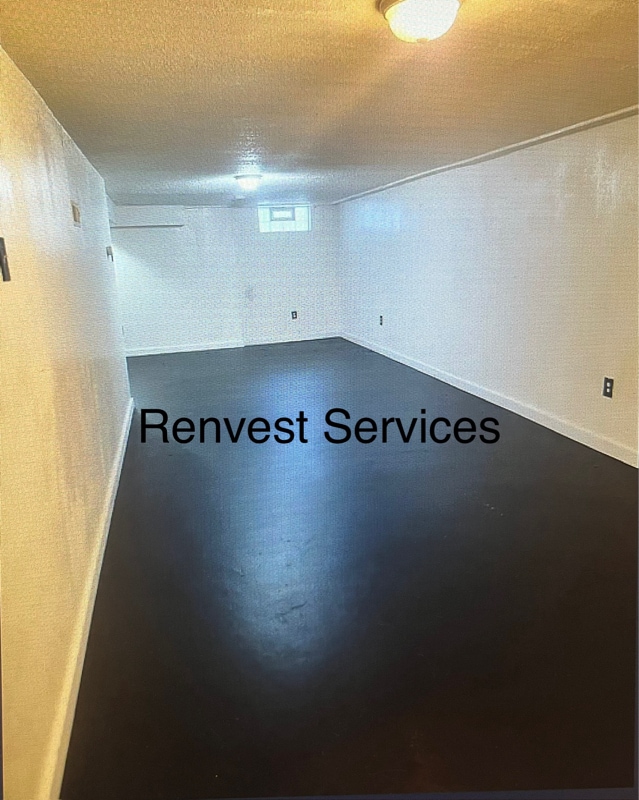 Building Photo - 1405 Benson Dr