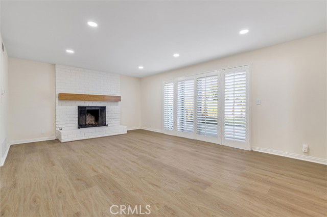 Building Photo - 4533 Ironwood Ave