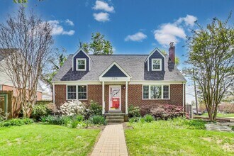 Building Photo - Coming Soon! Charming 4 Bedroom, 2 Bath Ca...