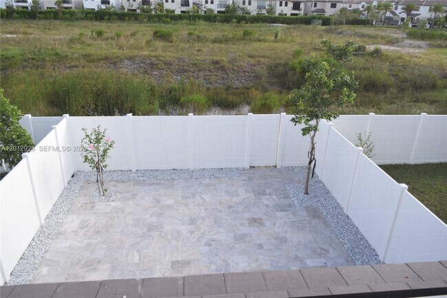 Building Photo - 3384 W 100th Terrace