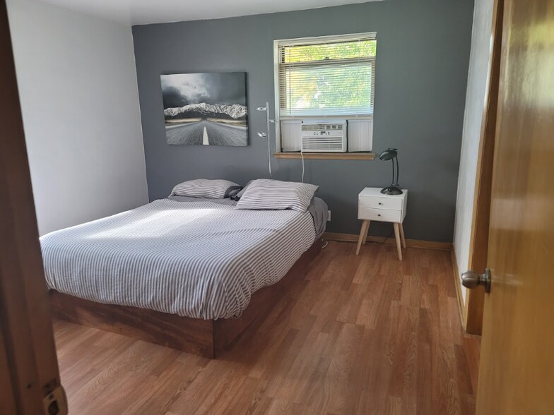 Building Photo - 11810 Schemer Ln