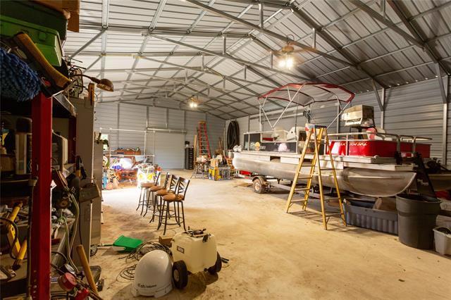 Building Photo - 340 E 3rd St