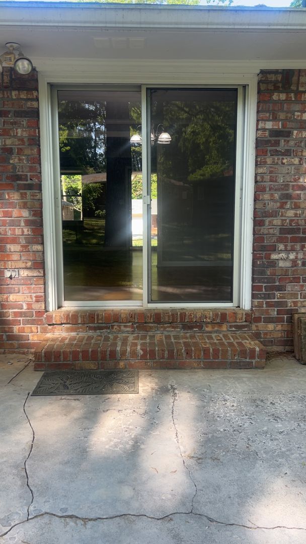 Building Photo - Beautiful Home- 4475_LAKE IVANHOE