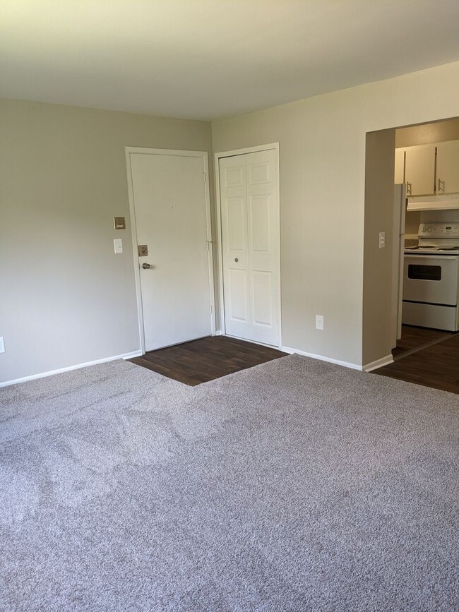 Building Photo - 1 bed/1 bath - Downtown Rochester - Coming Soon!