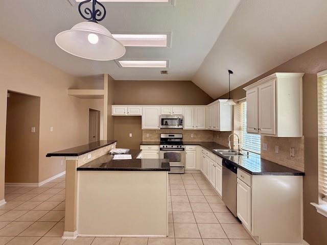 Building Photo - 1826 Oak Lodge Dr