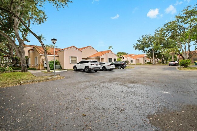 Building Photo - 11840 SW 80th St