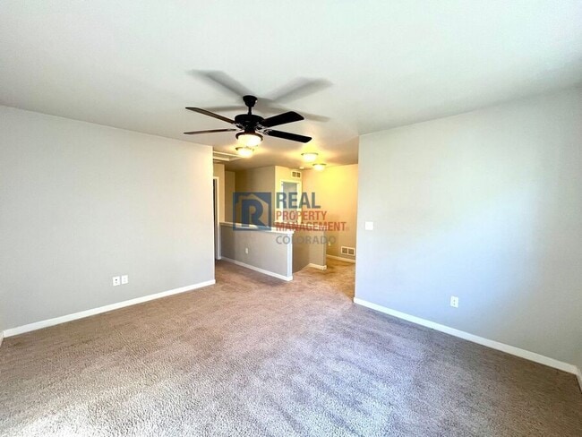 Building Photo - 6179 Mineral Belt Dr