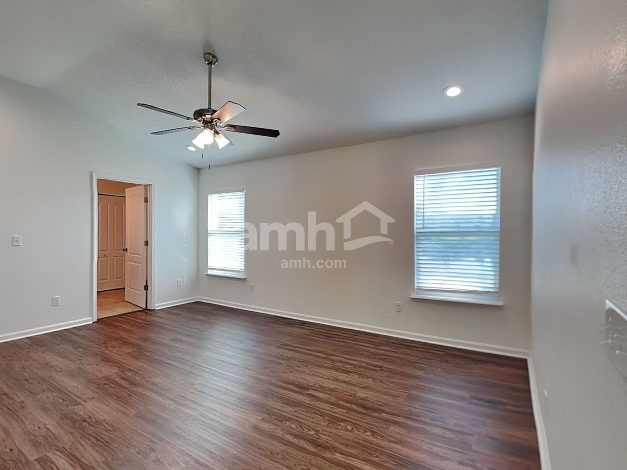 Building Photo - 1045 Bains Lake Dr