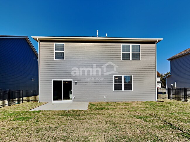 Building Photo - 4770 Chutney Drive