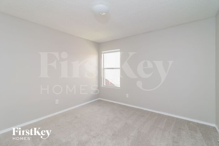 Building Photo - 5216 Newcastle Ln