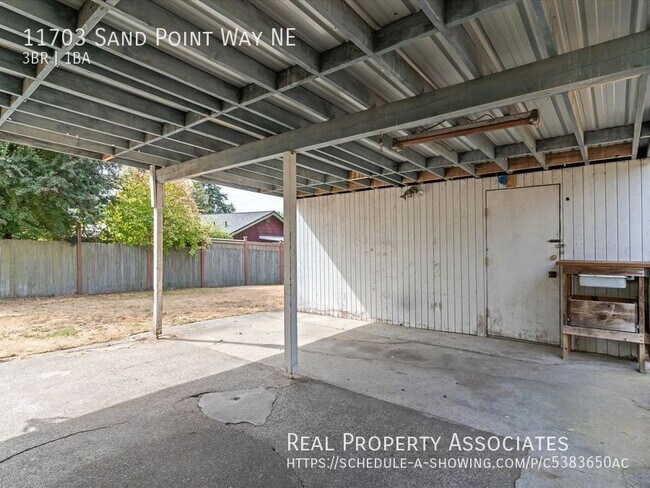 Building Photo - 11703 Sand Point Way NE