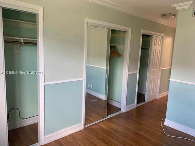 Building Photo - 901 NE 14th Ave