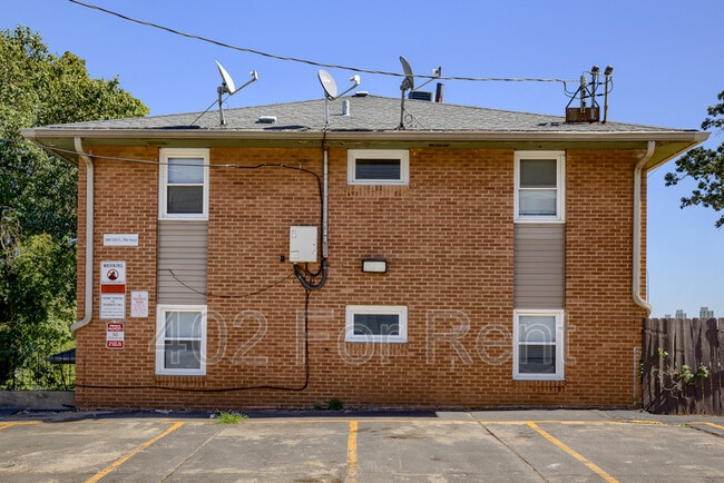 Building Photo - 1010 S 29th St