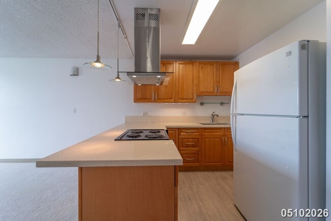 Building Photo - $2,100 | 1br/1ba Condominium in Harbour Ridge (ALL UTILITIES INCLUDED)