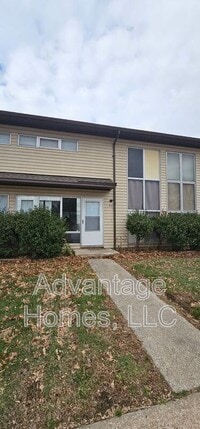 Building Photo - 832 N 70th St