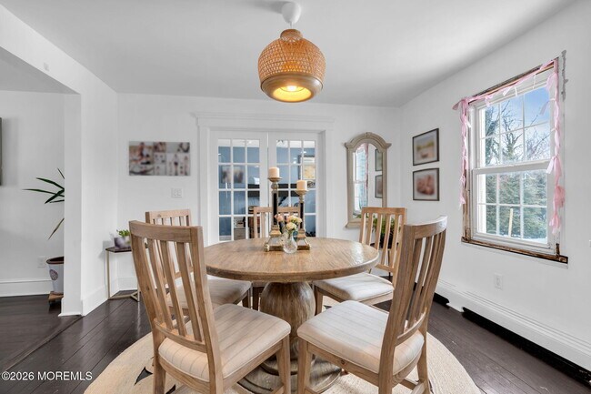 Building Photo - 555 Ocean Rd