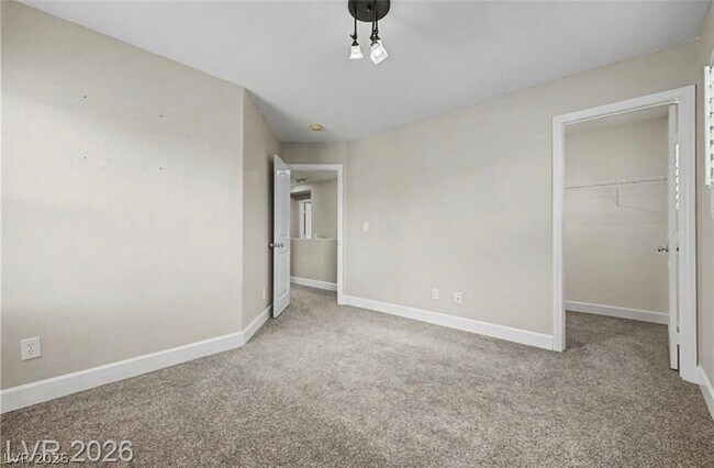 Building Photo - 9444 Fort Connah Ct