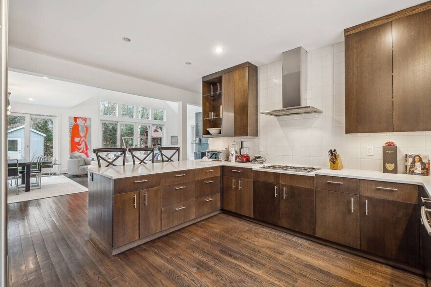 Building Photo - 115 Sea Farm Ln