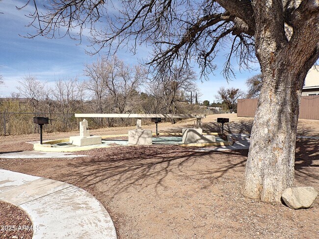 Building Photo - 4307 Plaza Vista