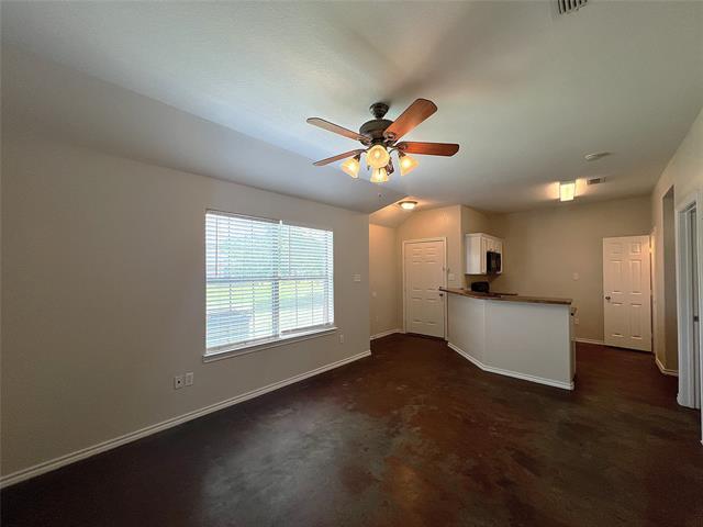 Building Photo - 104 Sunburst Ct