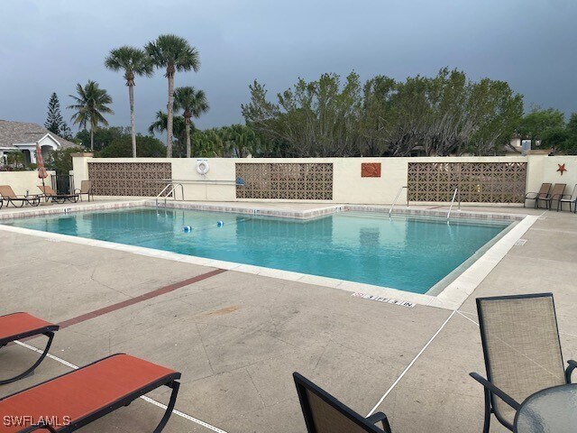 Building Photo - 16540 Heron Coach Way