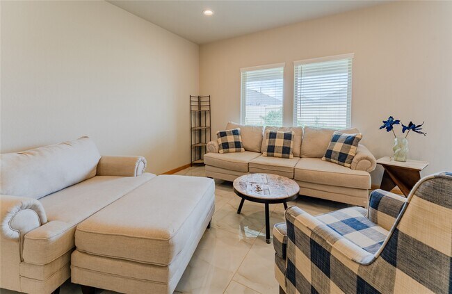 Building Photo - 5431 Tindarey Bluff Trail