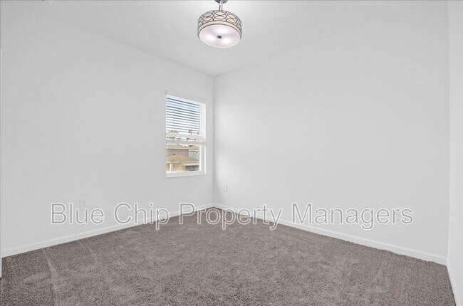 Building Photo - 2188 Sweet Honey Ln