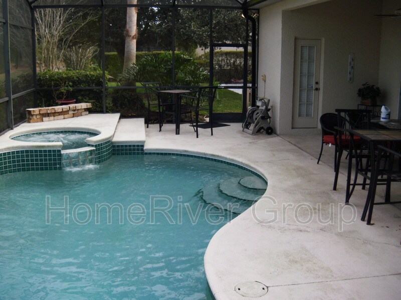 Building Photo - 2823 Crane Trace Cir