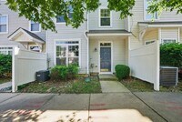 Building Photo - 8621 Neuse Club Ln