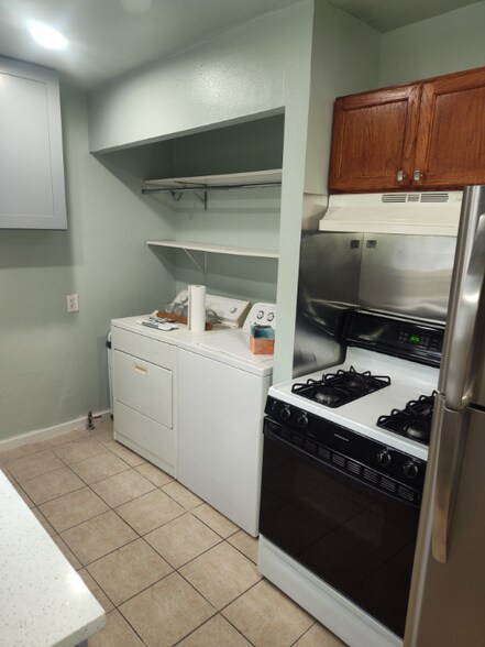 Building Photo - 1110 Greenlee St