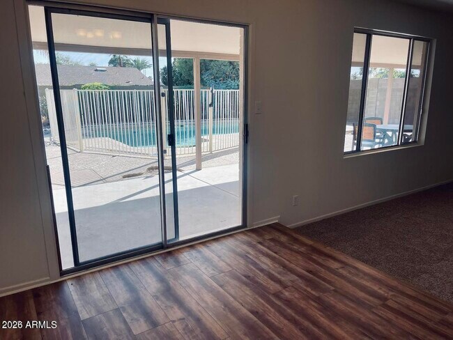 Building Photo - 5141 E Blanche Dr