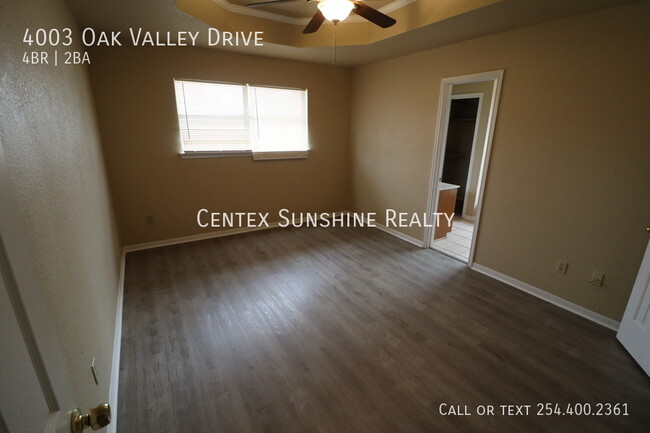 Building Photo - 4003 Oak Valley Dr